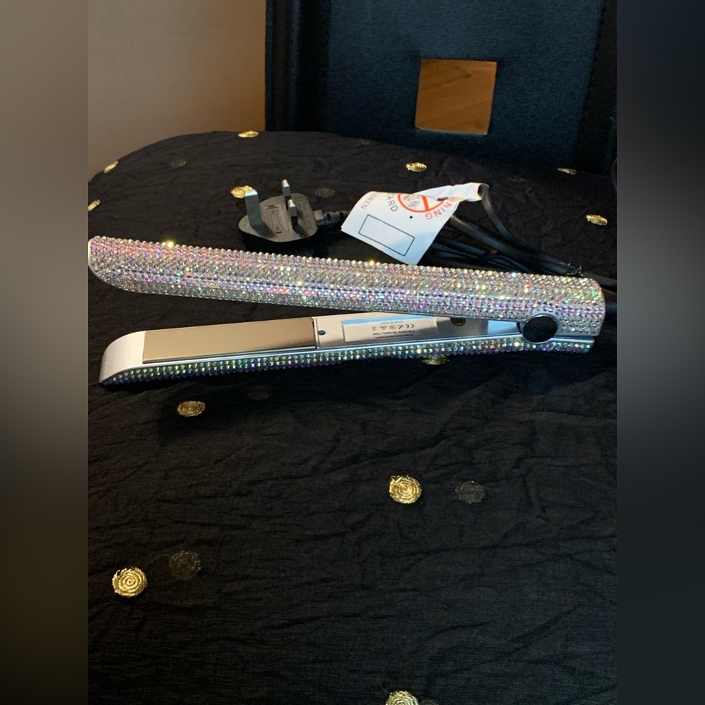 Crystals  Titanic Flat Iron Hair Straightener with Bling Rhinestones Bedazzled